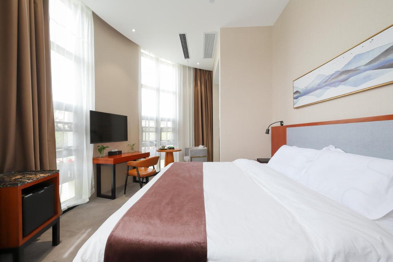 Hotel Mengguo 3*